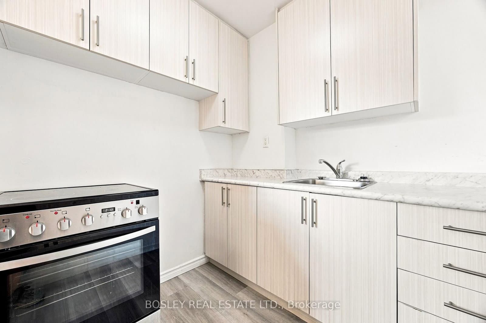 85 Lawton Boulevard, Unit 310 thumbnail 10