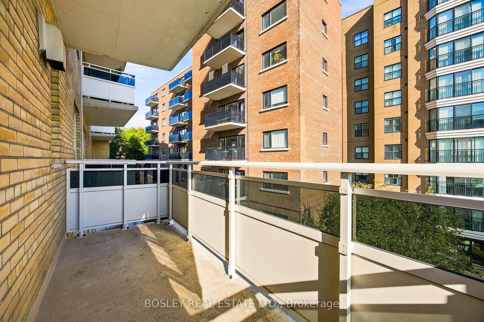 85 Lawton Boulevard, Unit 310 thumbnail 19