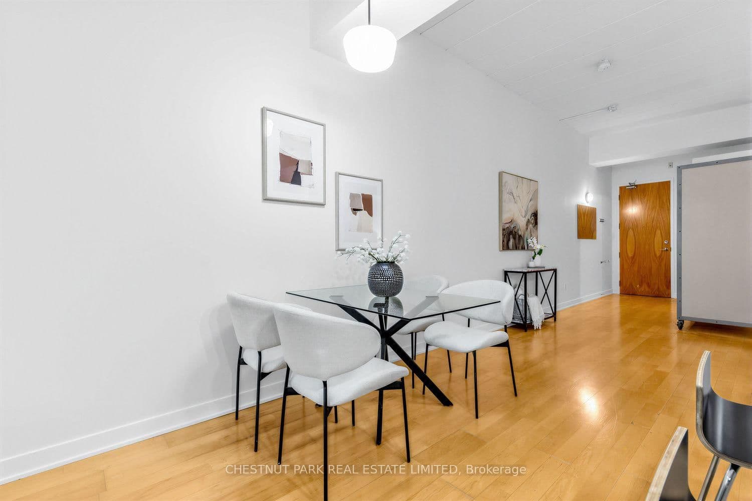 160 Baldwin Street, Unit 409 thumbnail 14