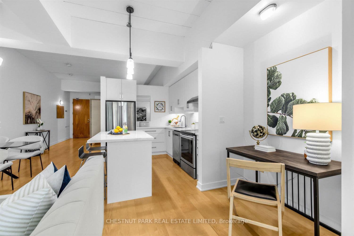 160 Baldwin Street, Unit 409 thumbnail 22