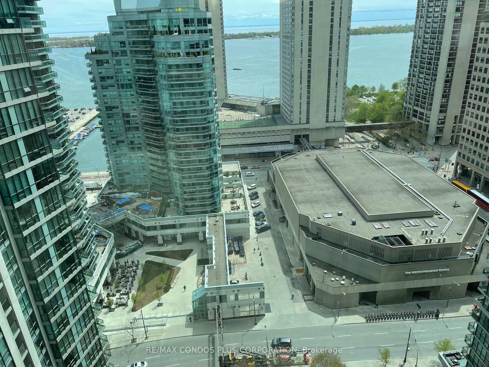 18 Harbour Street, Unit 2408 thumbnail 14