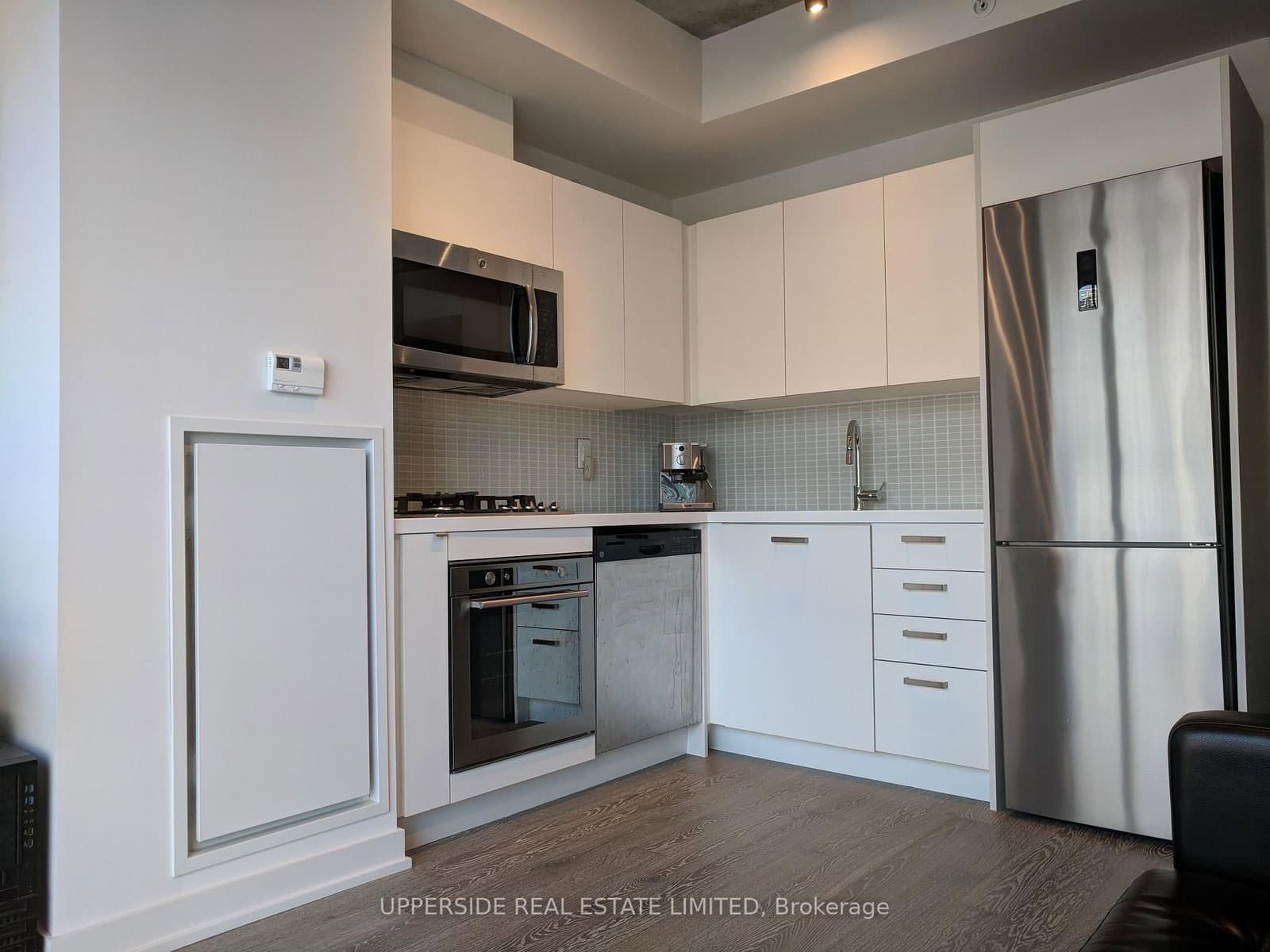 39 Brant Street, Unit 912 thumbnail 6