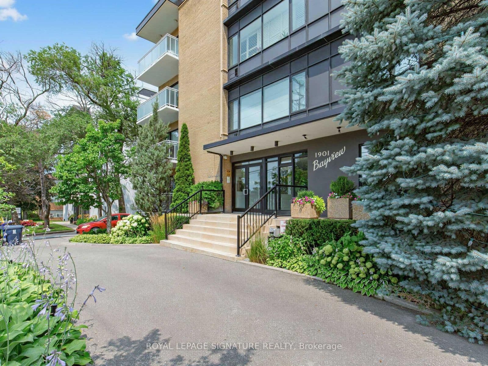 1901 Bayview Avenue, Unit 106 thumbnail 2