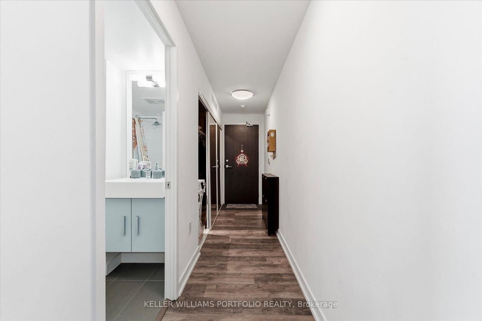 38 Dan Leckie Way, Unit 2601 thumbnail 12