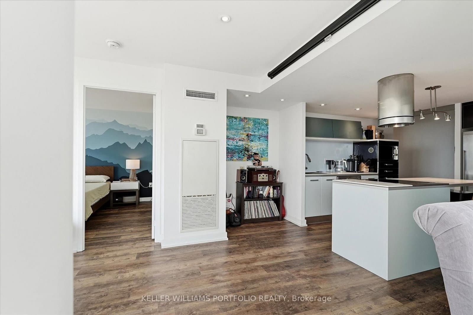 38 Dan Leckie Way, Unit 2601 thumbnail 14