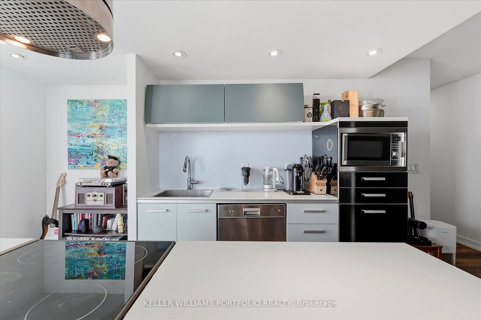 38 Dan Leckie Way, Unit 2601 thumbnail 17