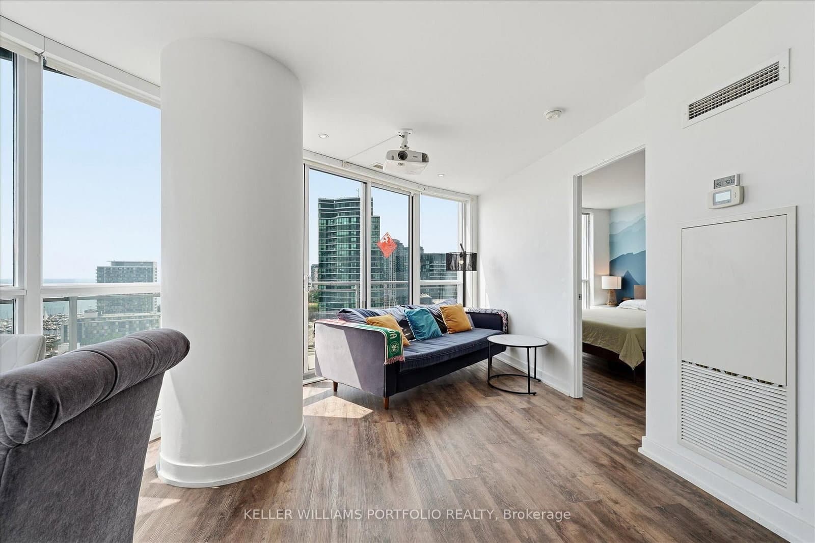 38 Dan Leckie Way, Unit 2601 thumbnail 6