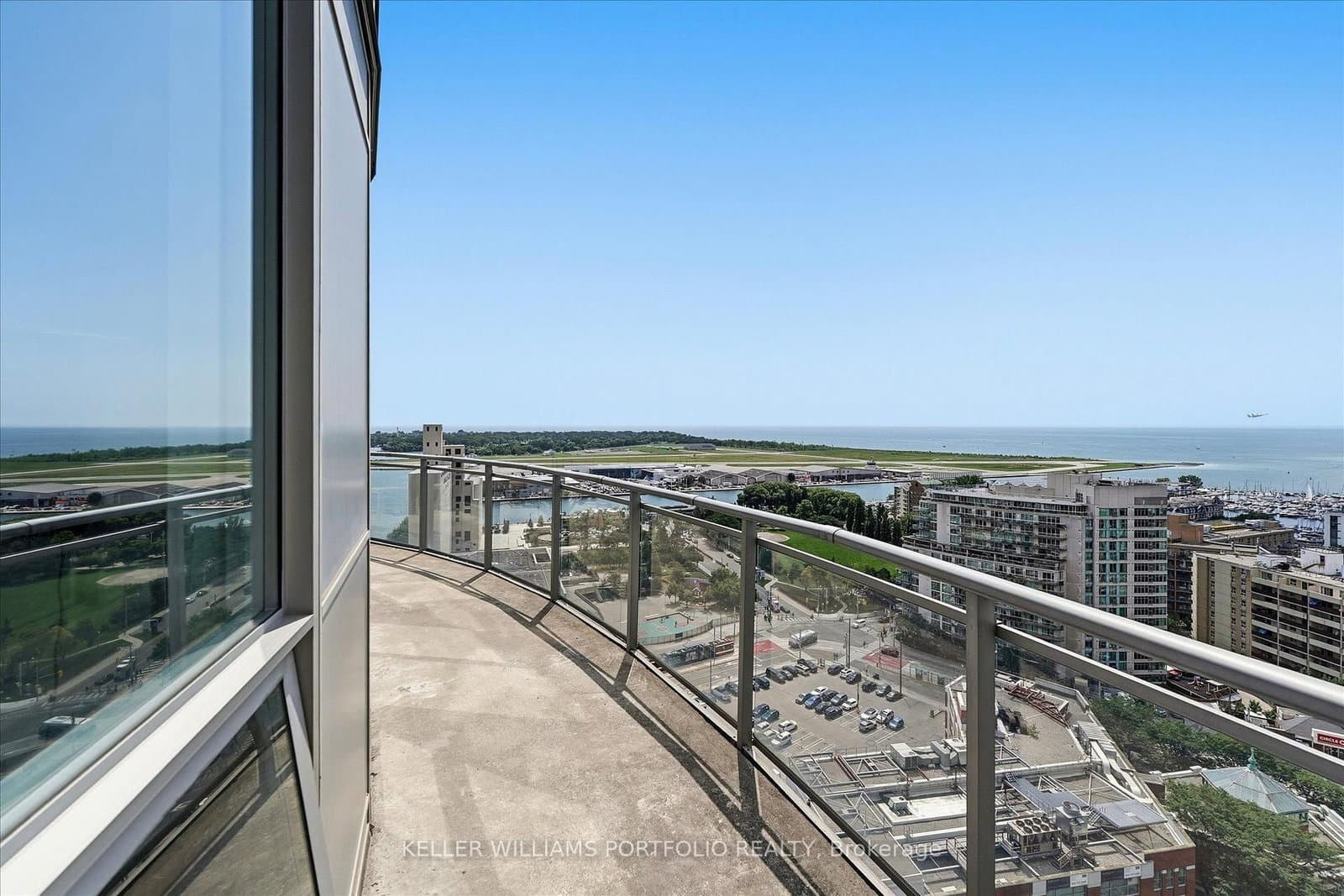 38 Dan Leckie Way, Unit 2601 thumbnail 8