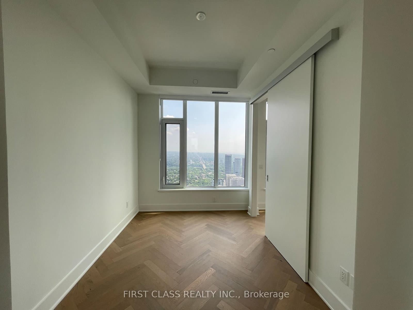 11 Yorkville Avenue, Unit 6307 thumbnail 10