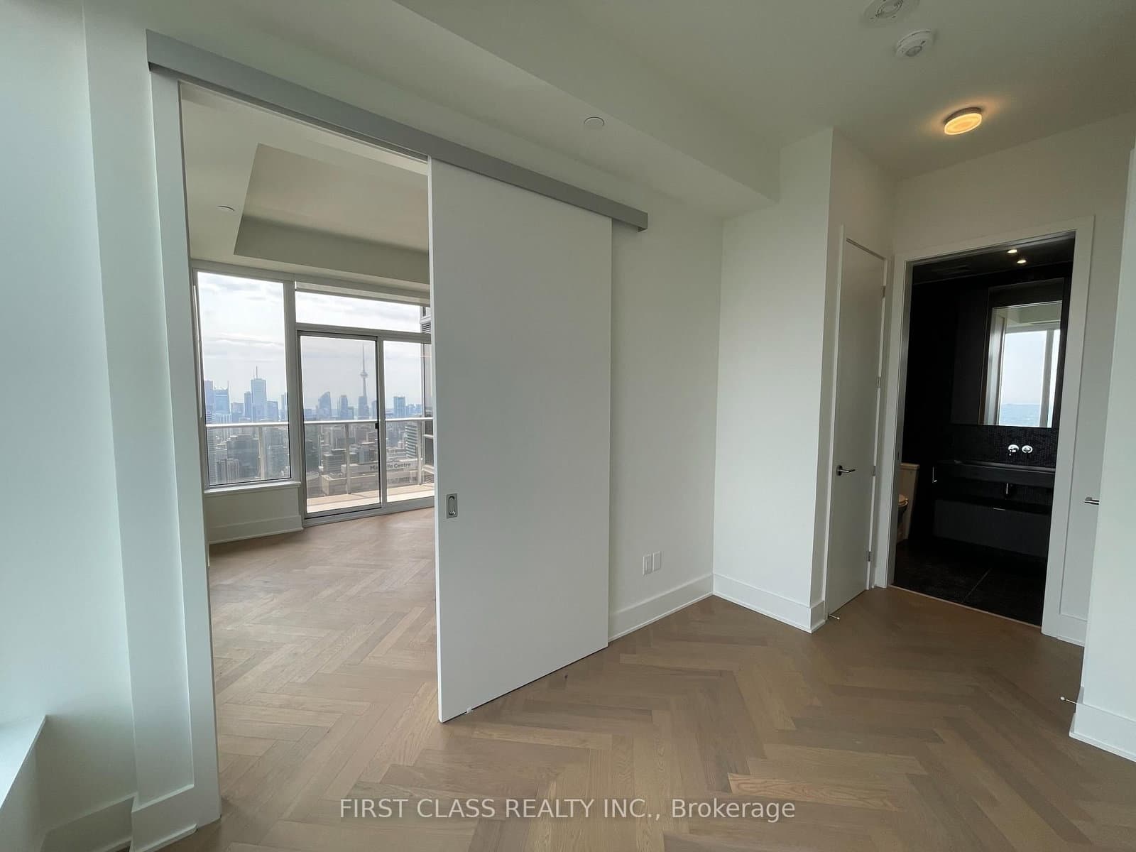 11 Yorkville Avenue, Unit 6307 thumbnail 11