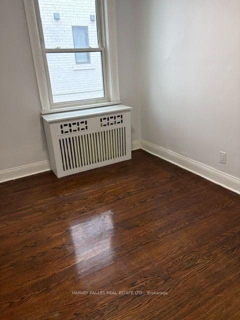 1661 Bathurst Street, Unit 1 thumbnail 17
