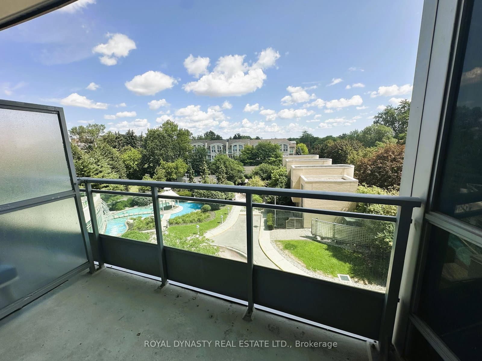 60 Byng Avenue, Unit 409 thumbnail 22