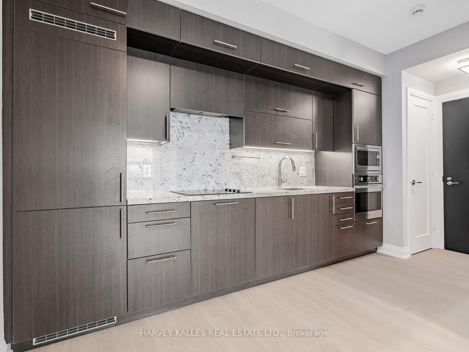 5 Sheppard Avenue E, Unit 2121 thumbnail 6