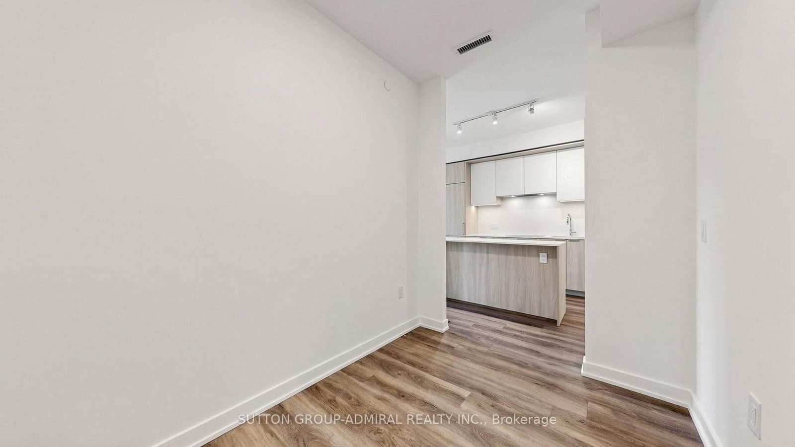 123 Portland Street, Unit 409 thumbnail 15