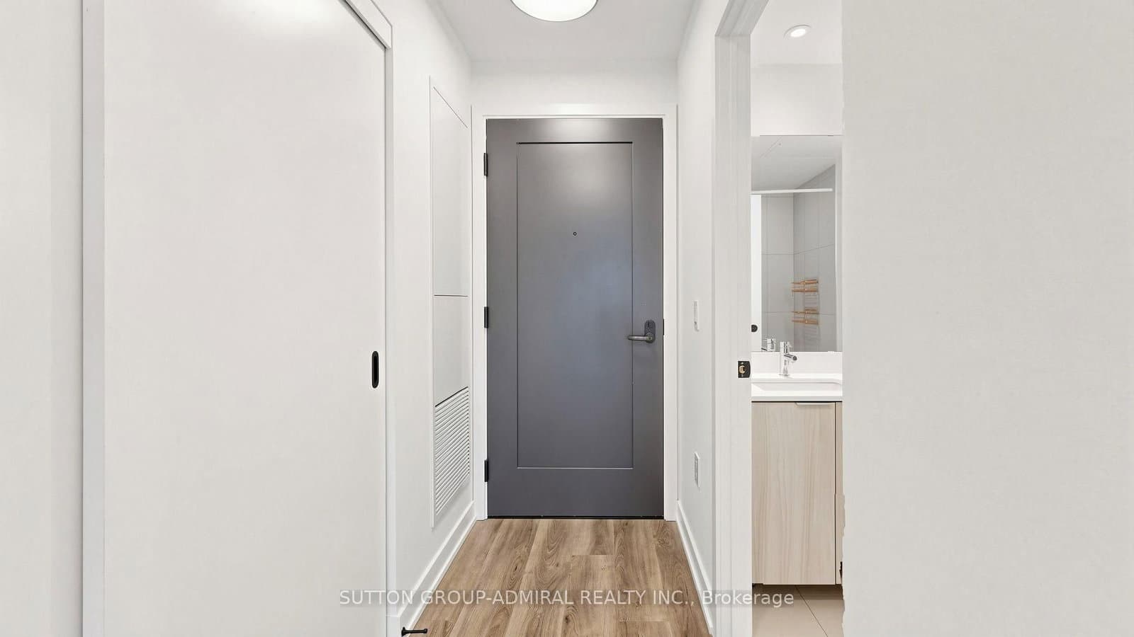 123 Portland Street, Unit 409 thumbnail 20