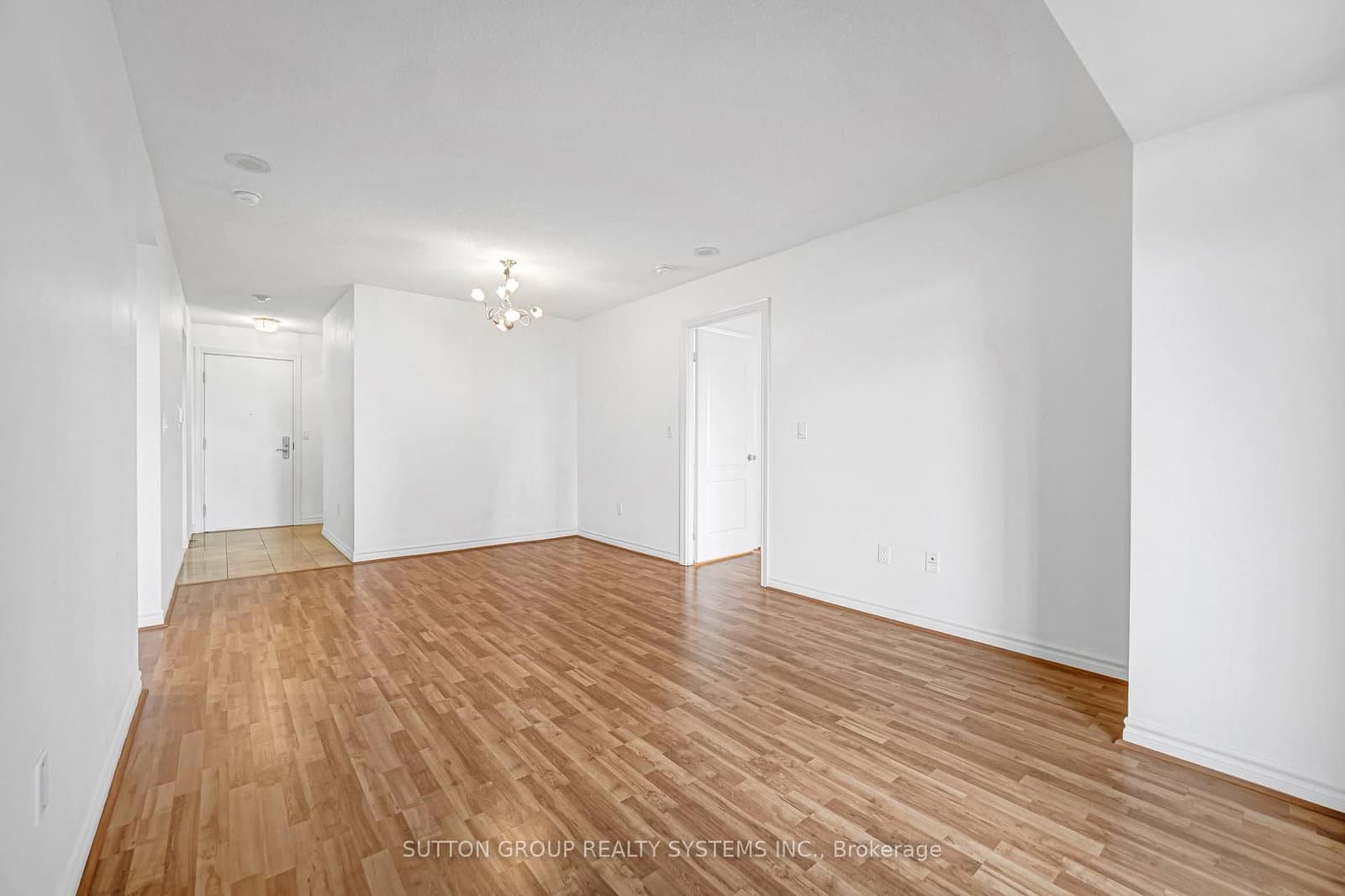 18 Sommerset Way, Unit 2007 thumbnail 11
