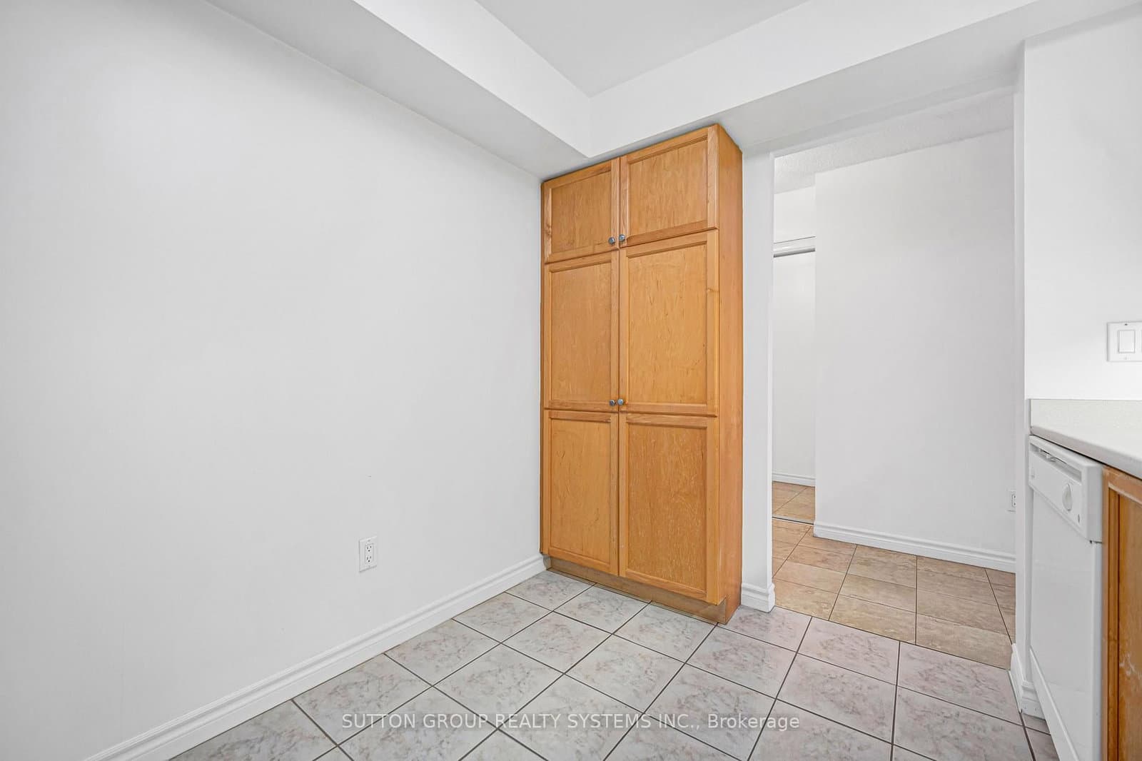 18 Sommerset Way, Unit 2007 thumbnail 24