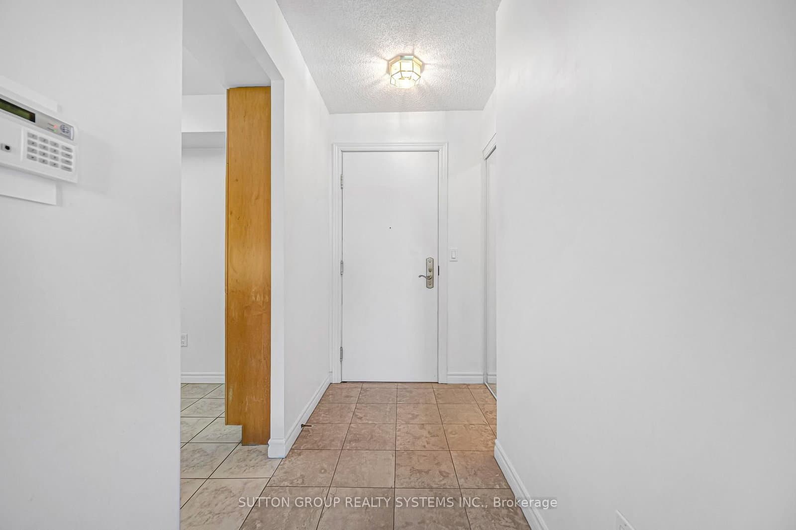 18 Sommerset Way, Unit 2007 thumbnail 6