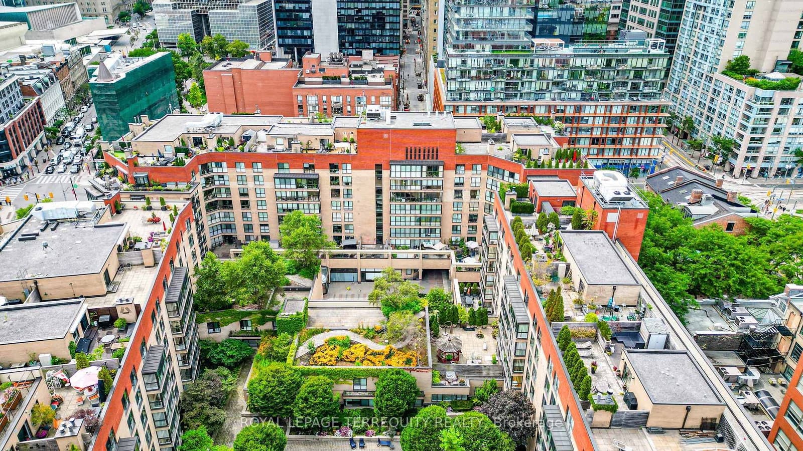 35 Church Street, Unit 208 thumbnail 30