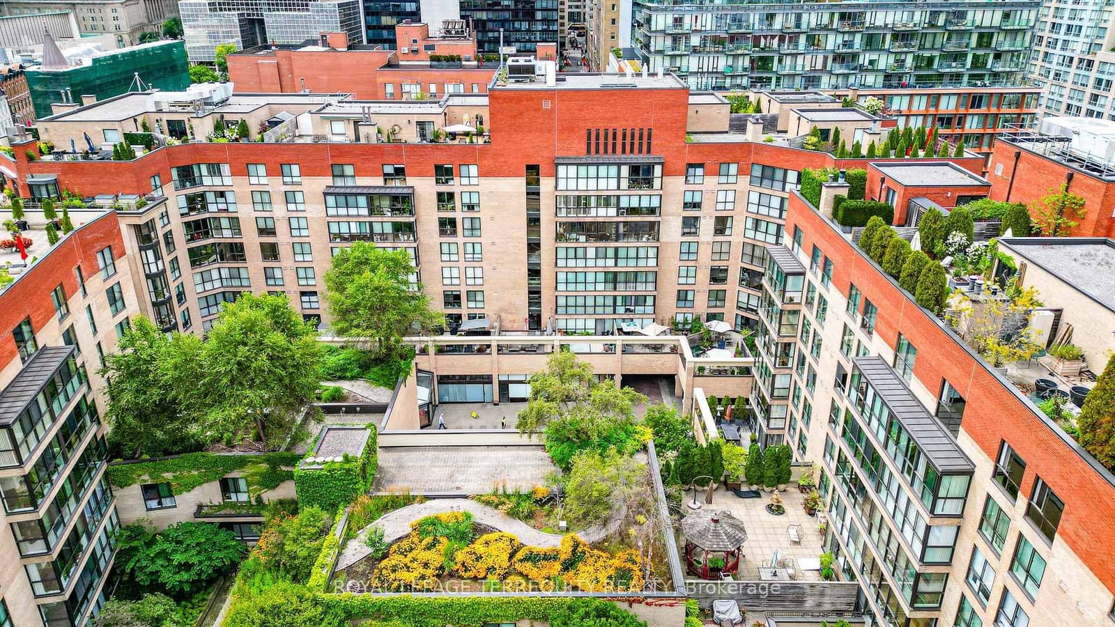 35 Church Street, Unit 208 thumbnail 31
