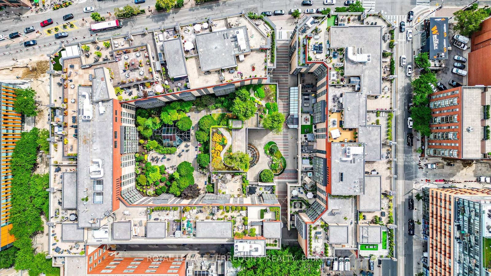 35 Church Street, Unit 208 thumbnail 38