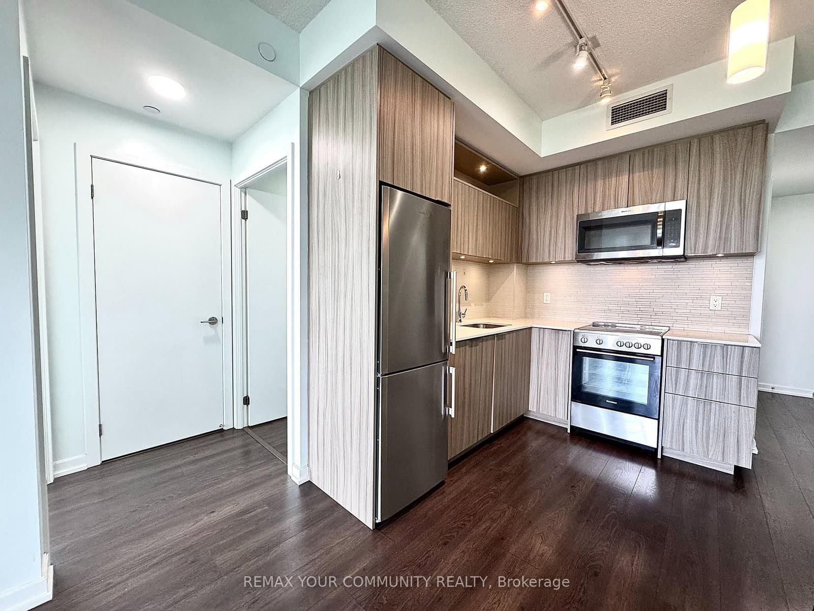50 FOREST MANOR Road, Unit 1405 thumbnail 14