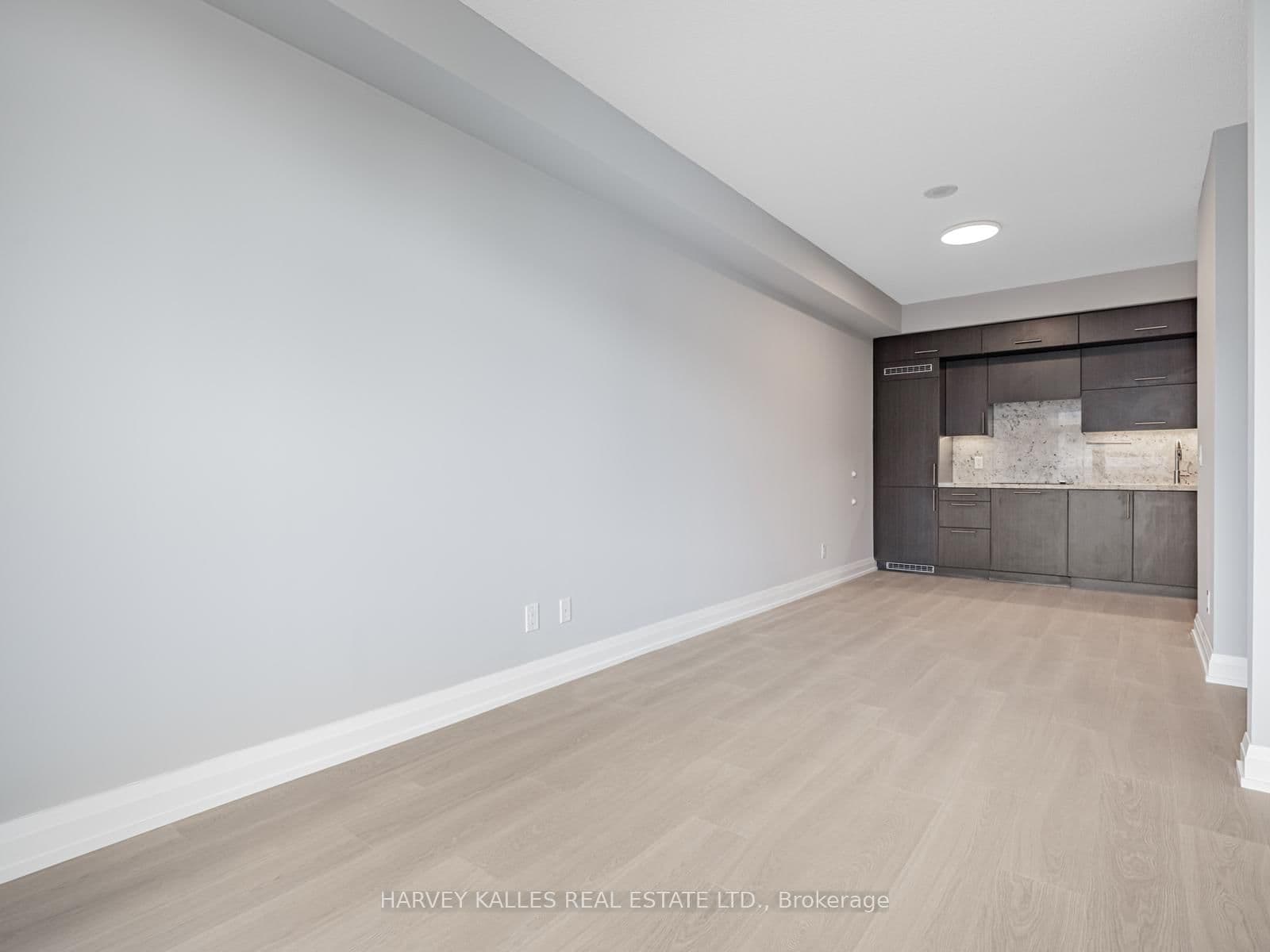 5 Sheppard Avenue E, Unit 2121 thumbnail 11