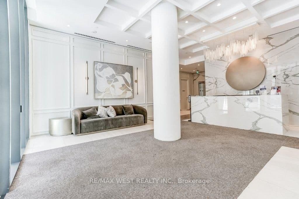 100 Queen Street E, Unit 2808 thumbnail 3