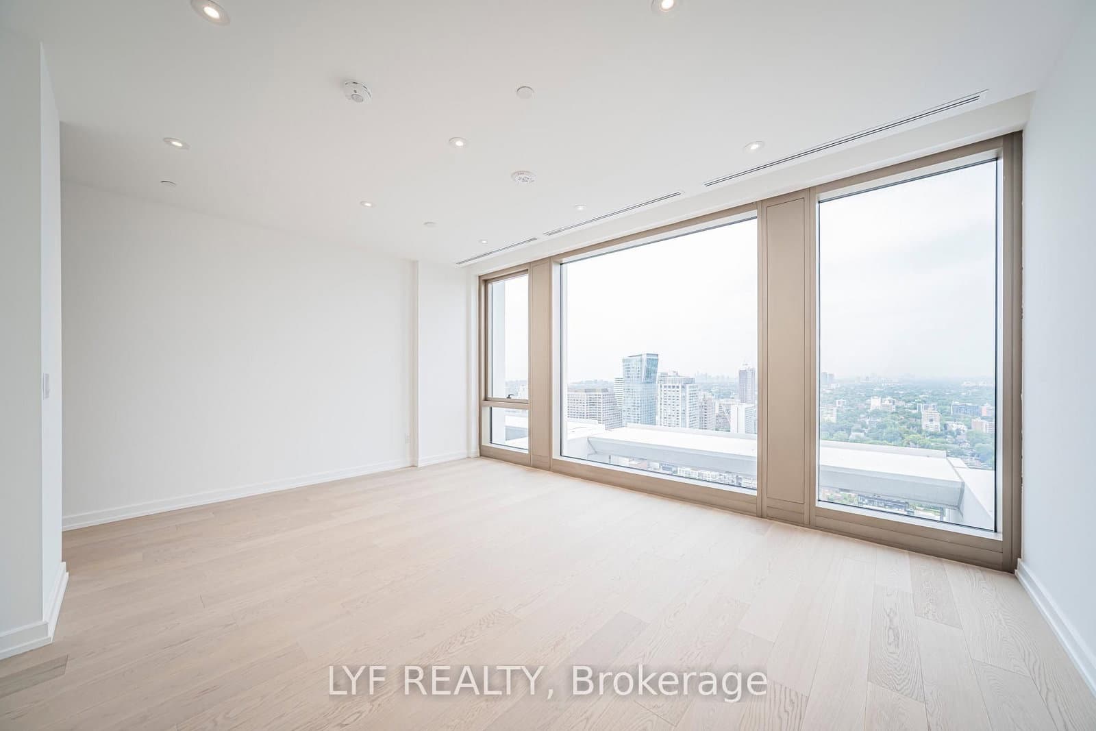 1315 Bay Street, Unit 3002 thumbnail 12