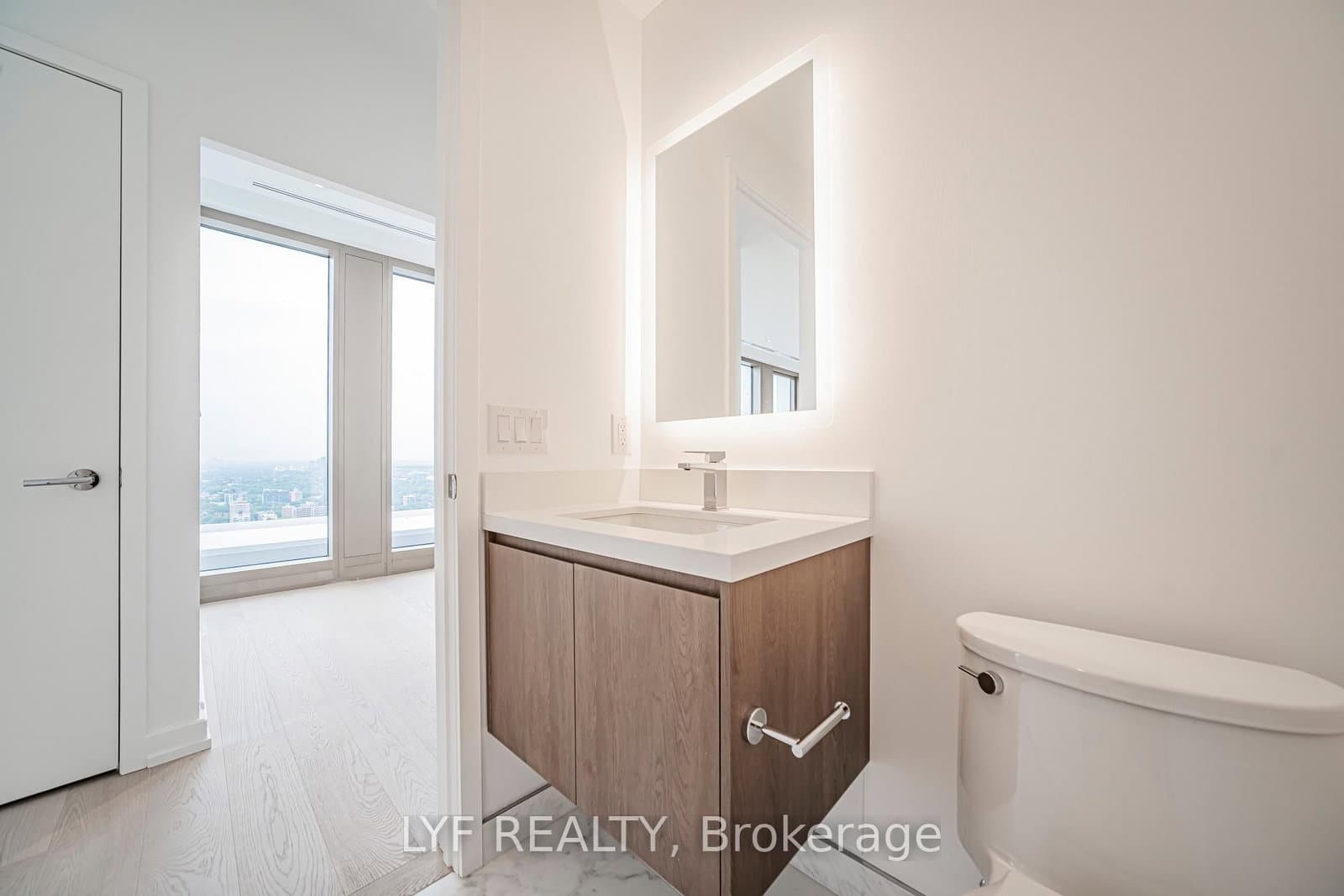 1315 Bay Street, Unit 3002 thumbnail 33