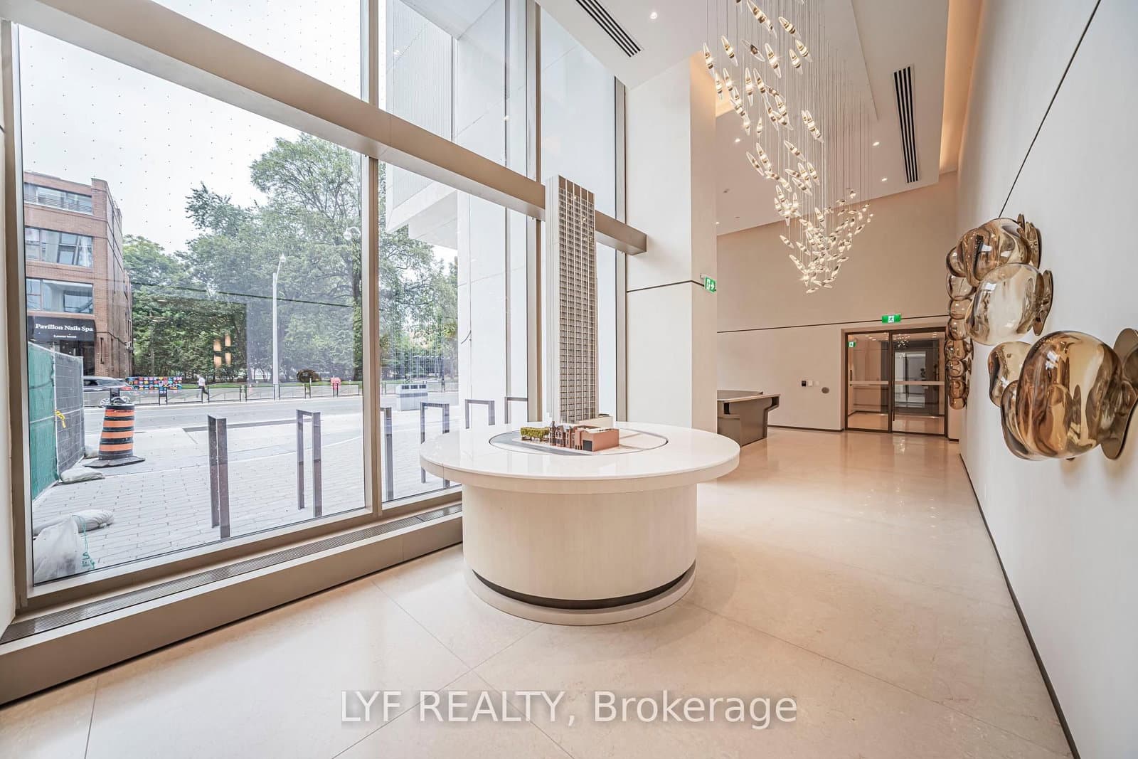 1315 Bay Street, Unit 3002 thumbnail 6