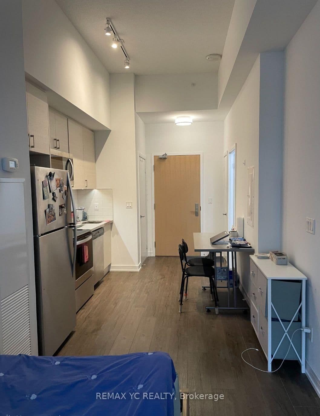 621 Sheppard Avenue E, Unit 111 thumbnail 2