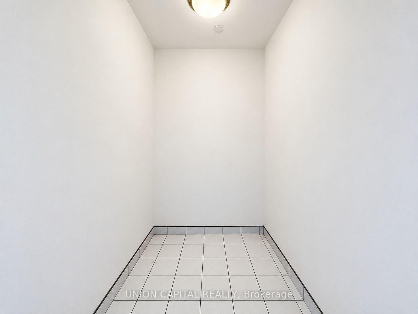 386 Yonge Street, Unit 4903 thumbnail 32