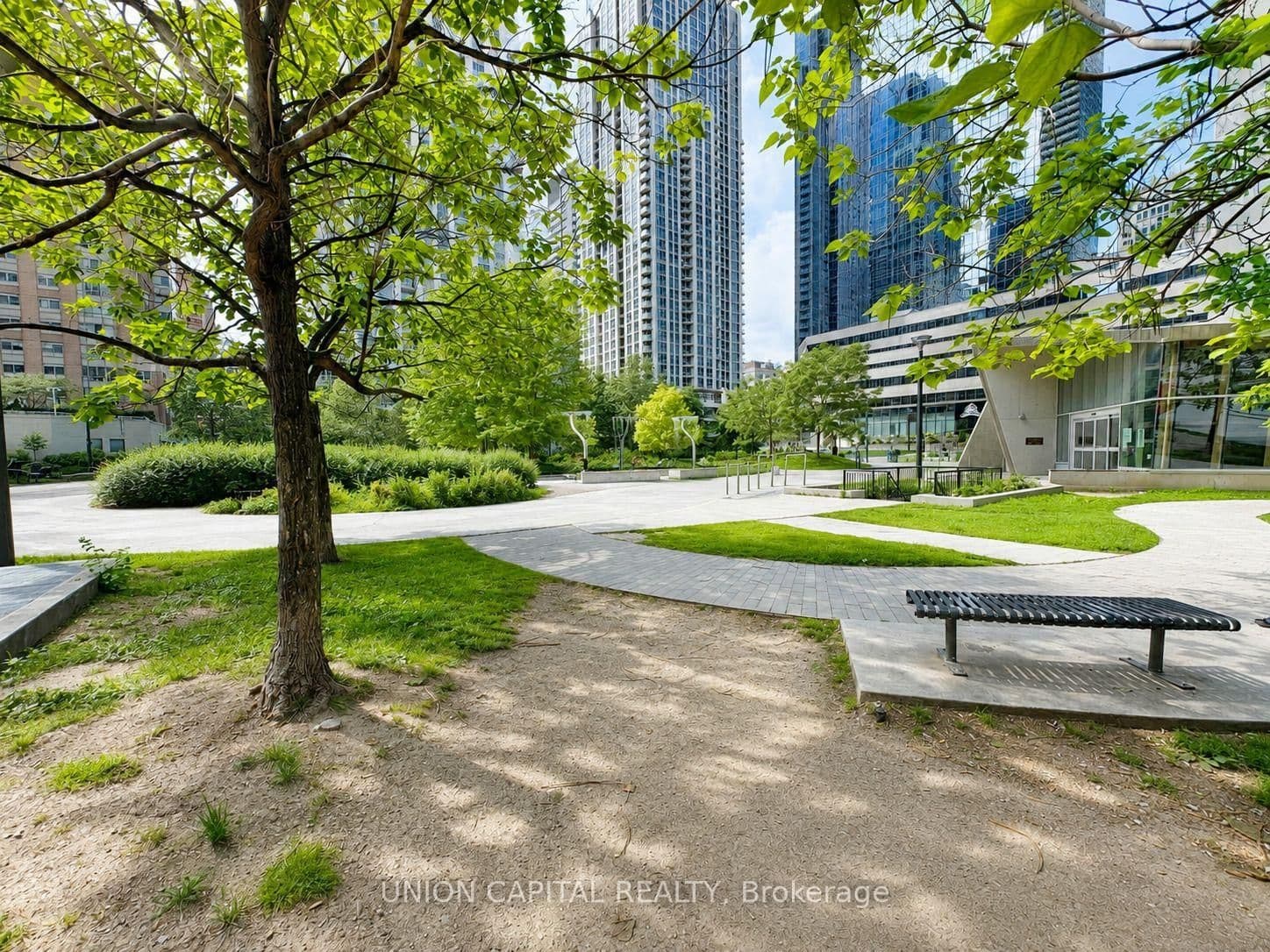 386 Yonge Street, Unit 4903 thumbnail 48