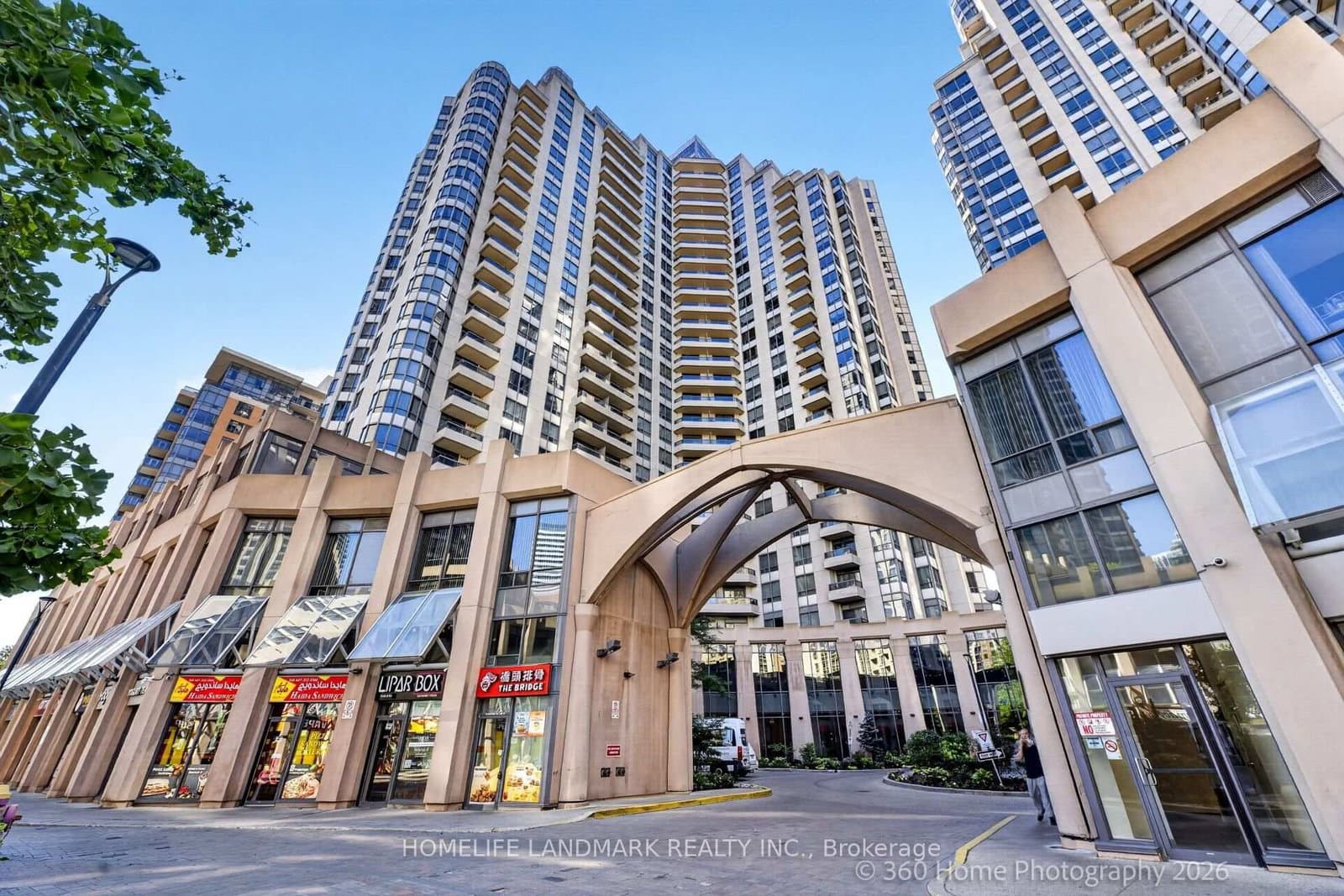 15 NORTHTOWN Way, Unit 829 - Image 1