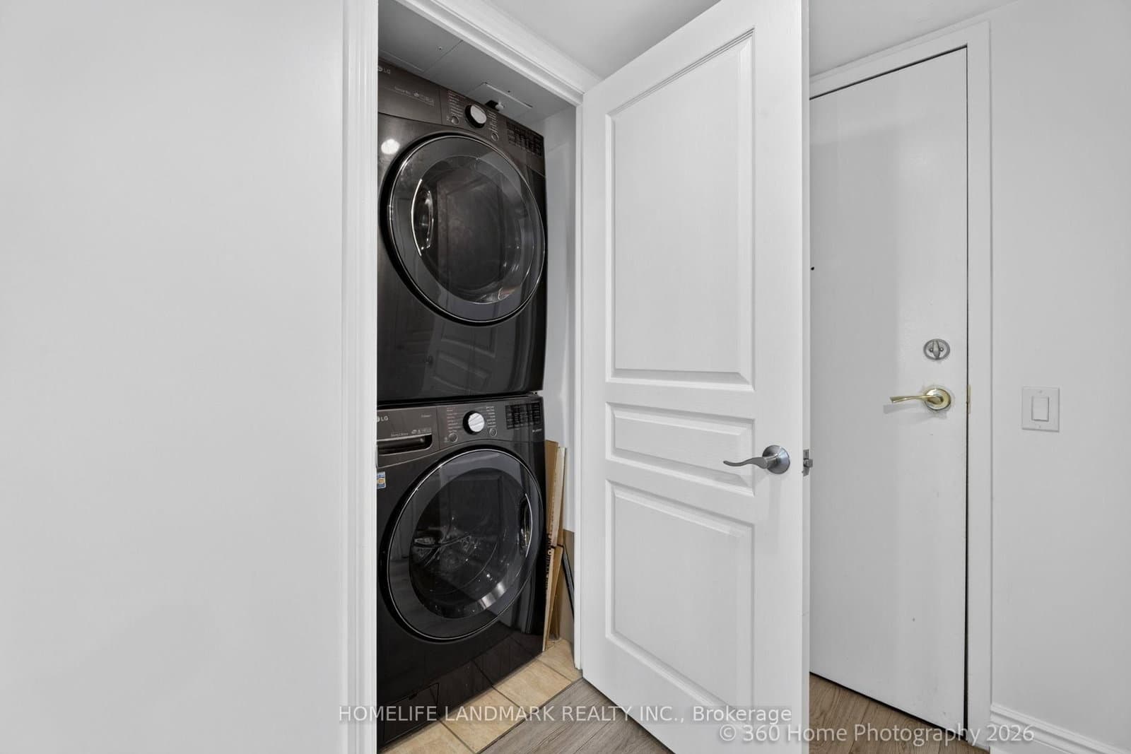 15 NORTHTOWN Way, Unit 829 thumbnail 12
