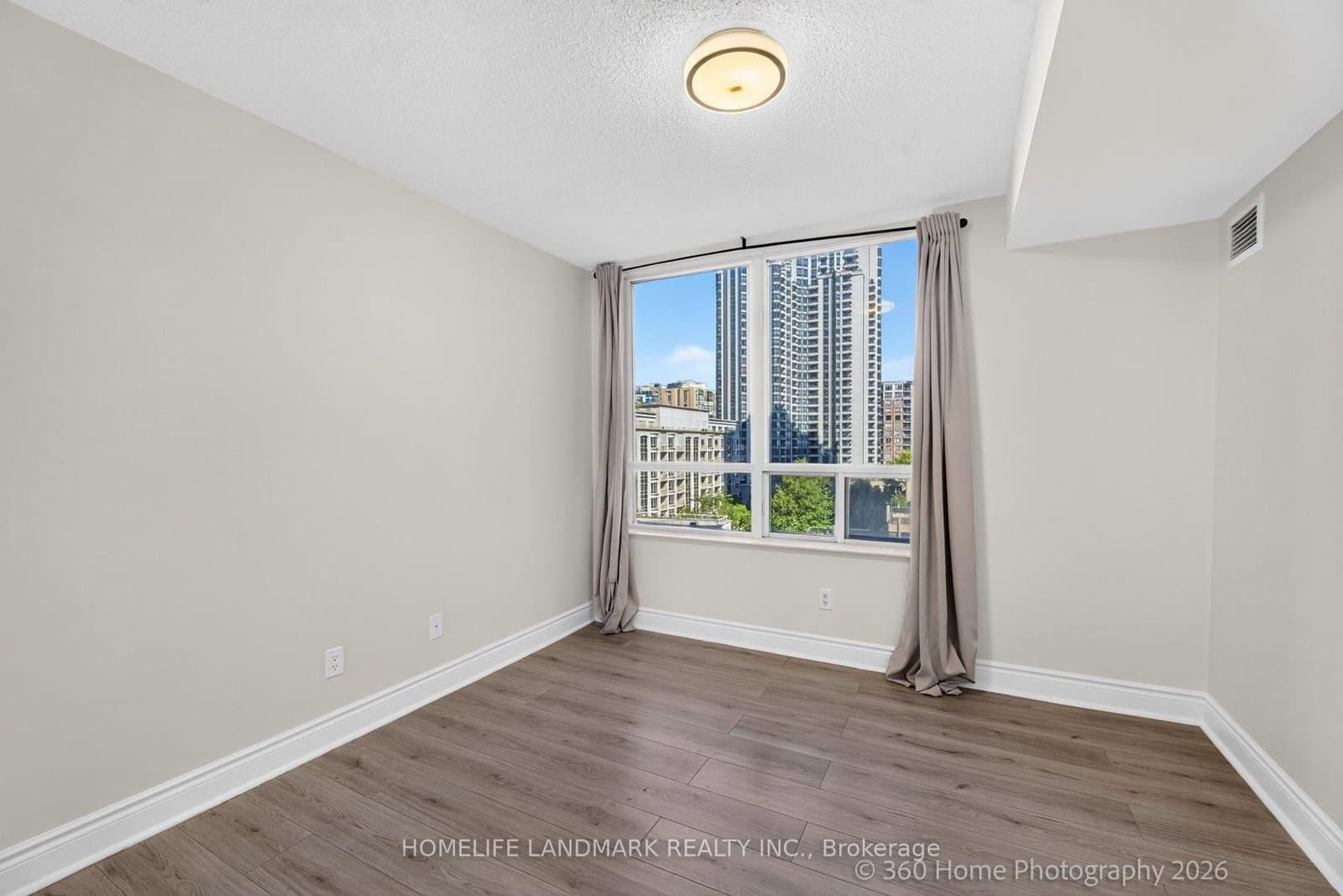 15 NORTHTOWN Way, Unit 829 thumbnail 19