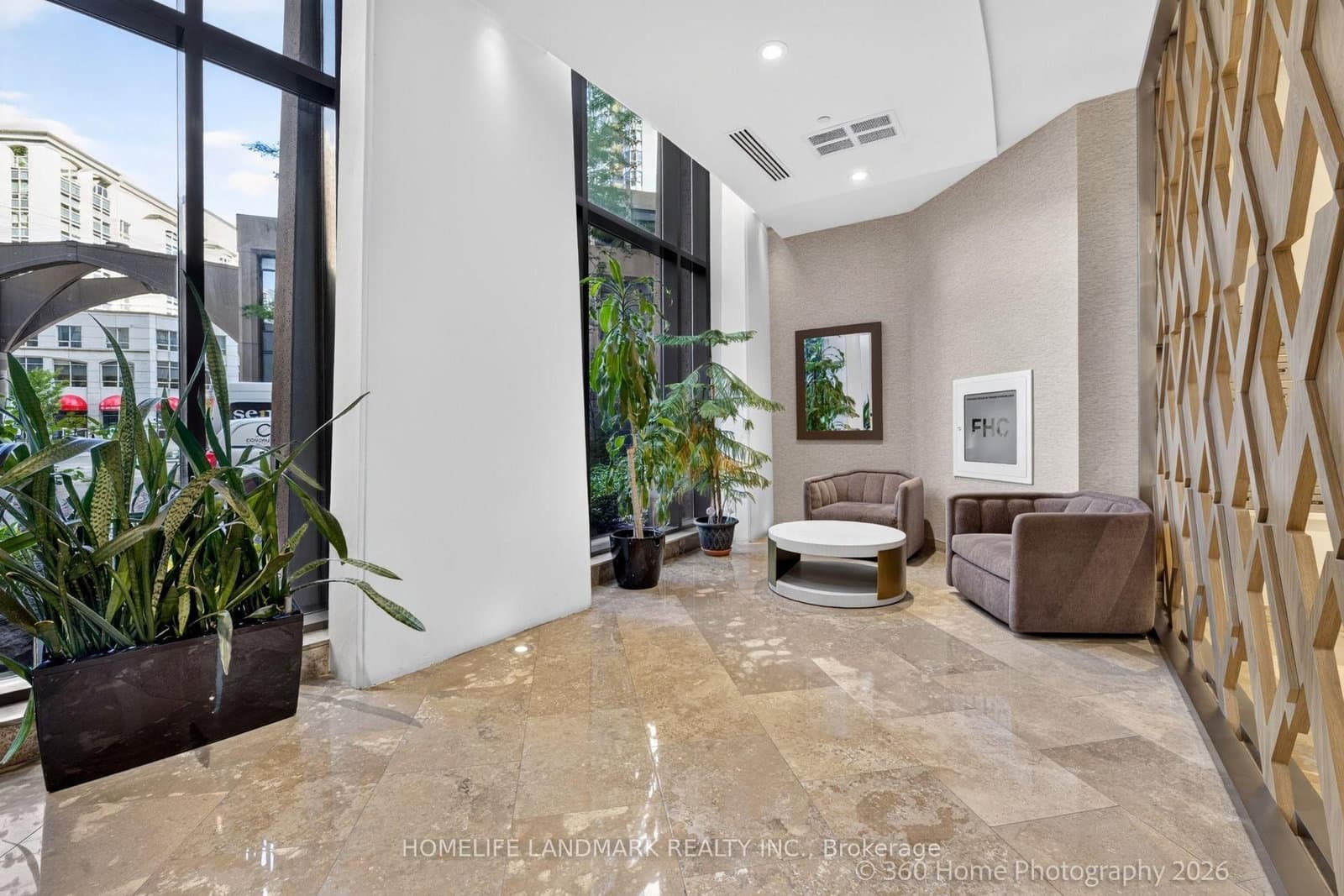 15 NORTHTOWN Way, Unit 829 thumbnail 4