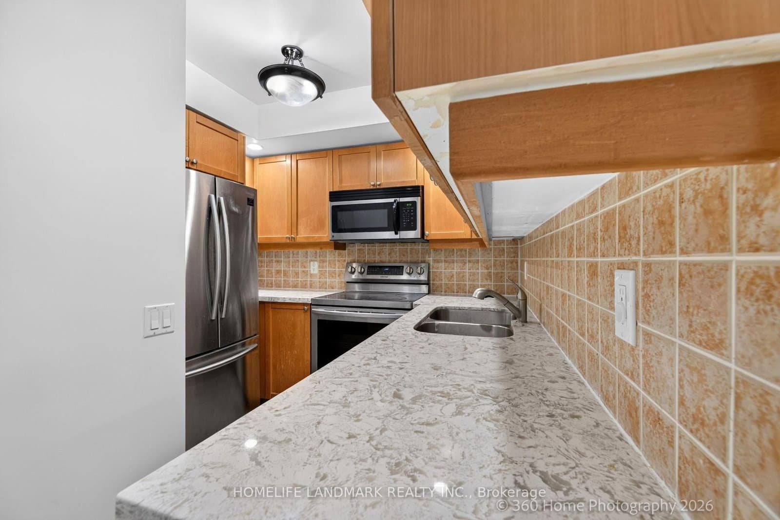 15 NORTHTOWN Way, Unit 829 thumbnail 7
