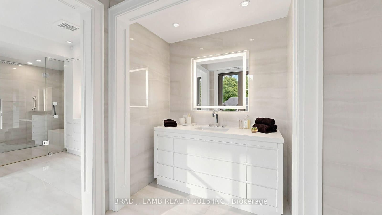 22 Glenayr Road thumbnail 12