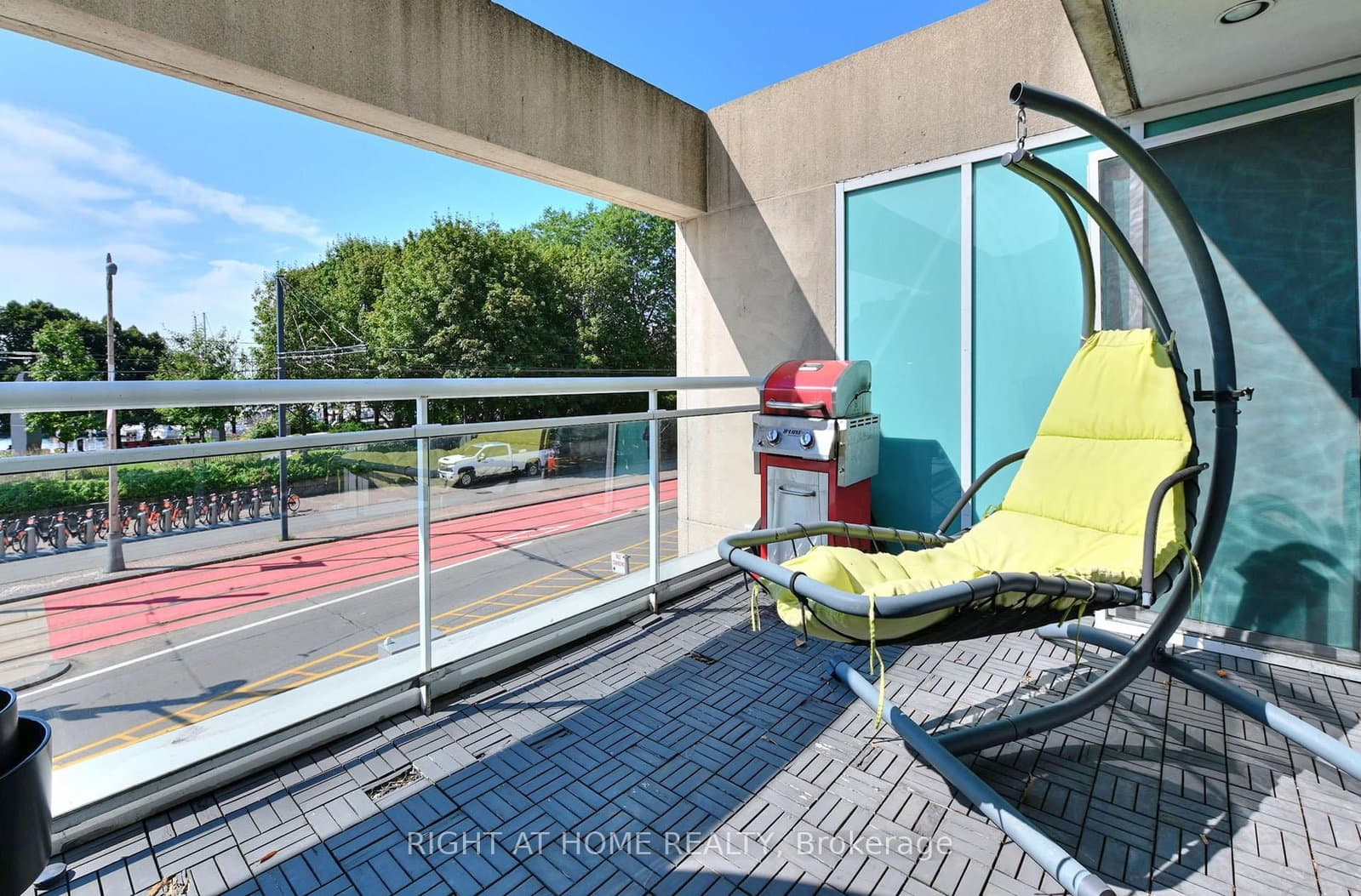 460 Queens Quay W, Unit 202E thumbnail 19