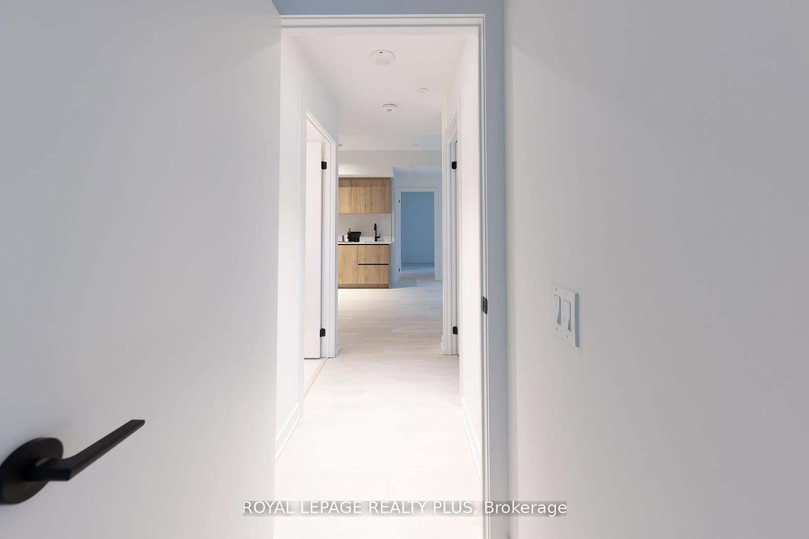 127 Broadway Avenue S, Unit 206S thumbnail 17