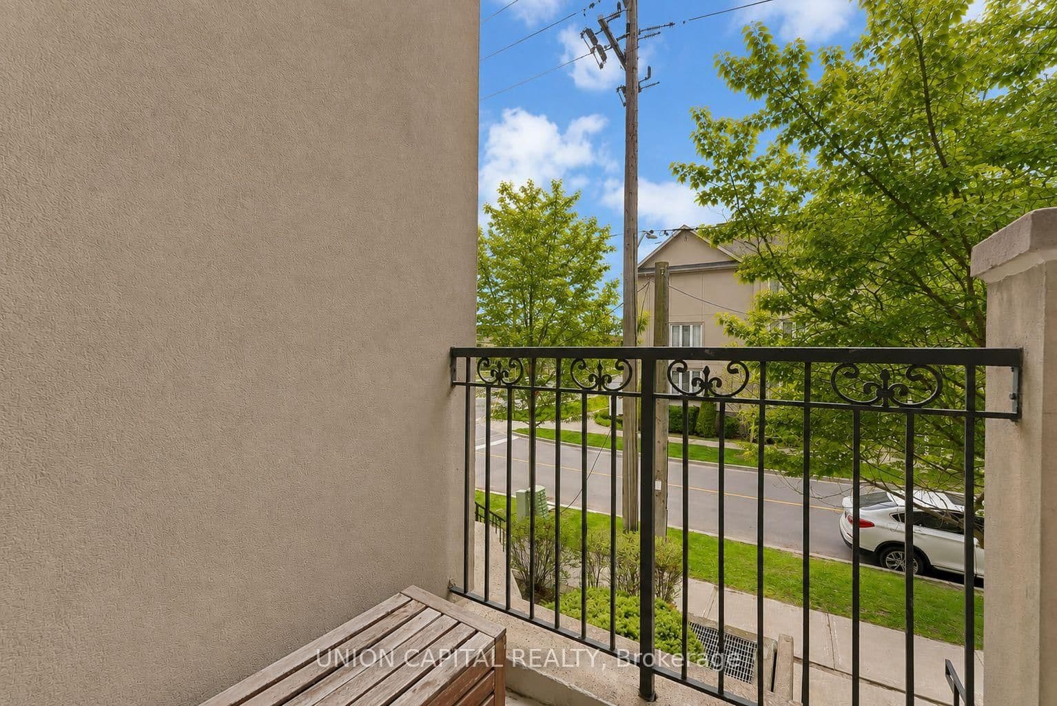 108 Finch Avenue W, Unit A3 thumbnail 13
