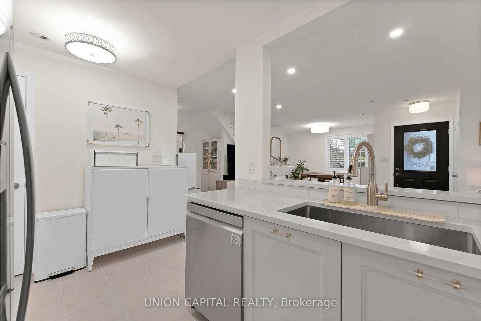 108 Finch Avenue W, Unit A3 thumbnail 7