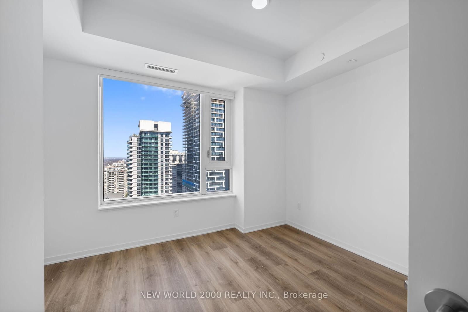 101 Roehampton Avenue, Unit 2513 thumbnail 13