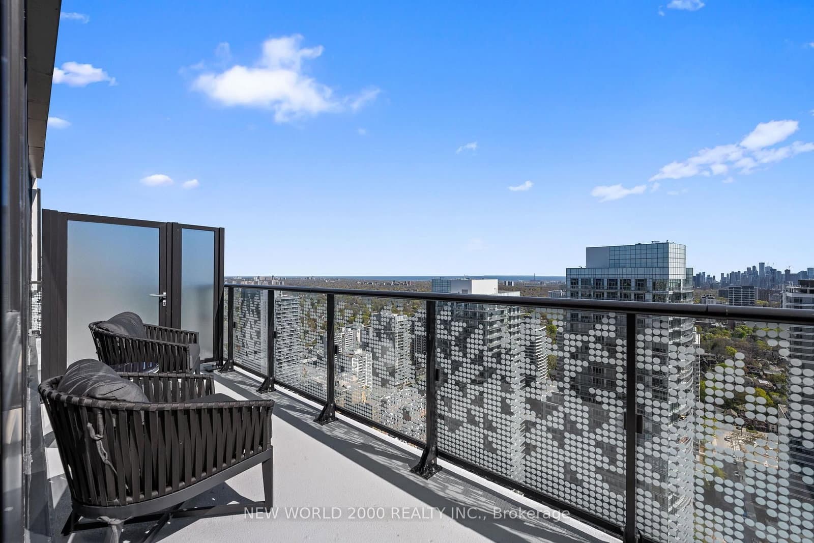 101 Roehampton Avenue, Unit 2513 thumbnail 31