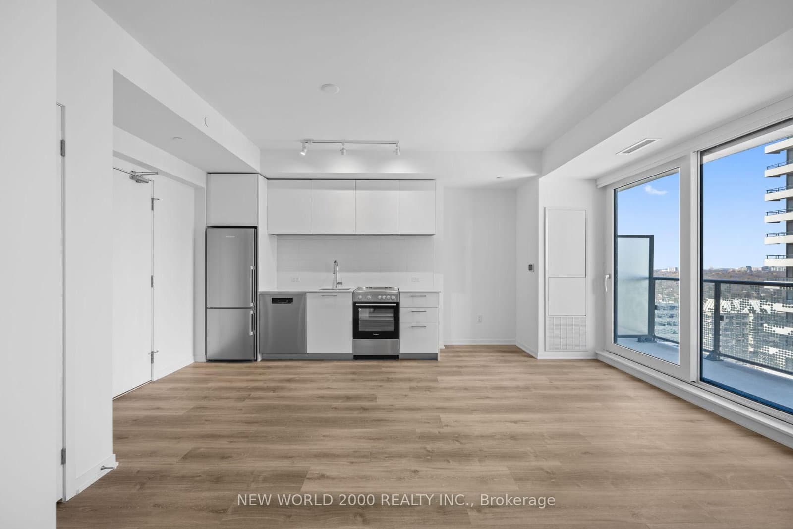 101 Roehampton Avenue, Unit 2513 thumbnail 6