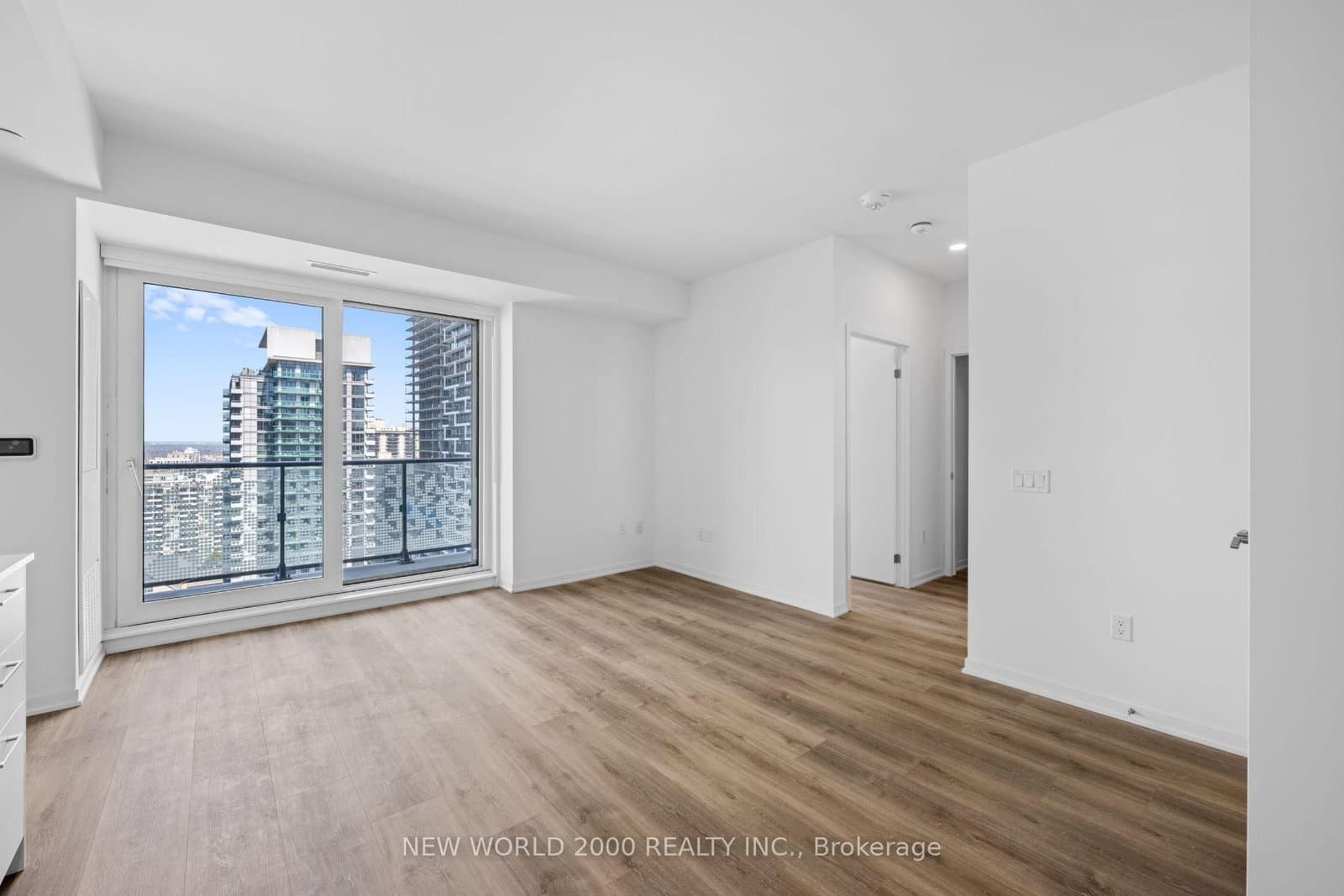 101 Roehampton Avenue, Unit 2513 thumbnail 8