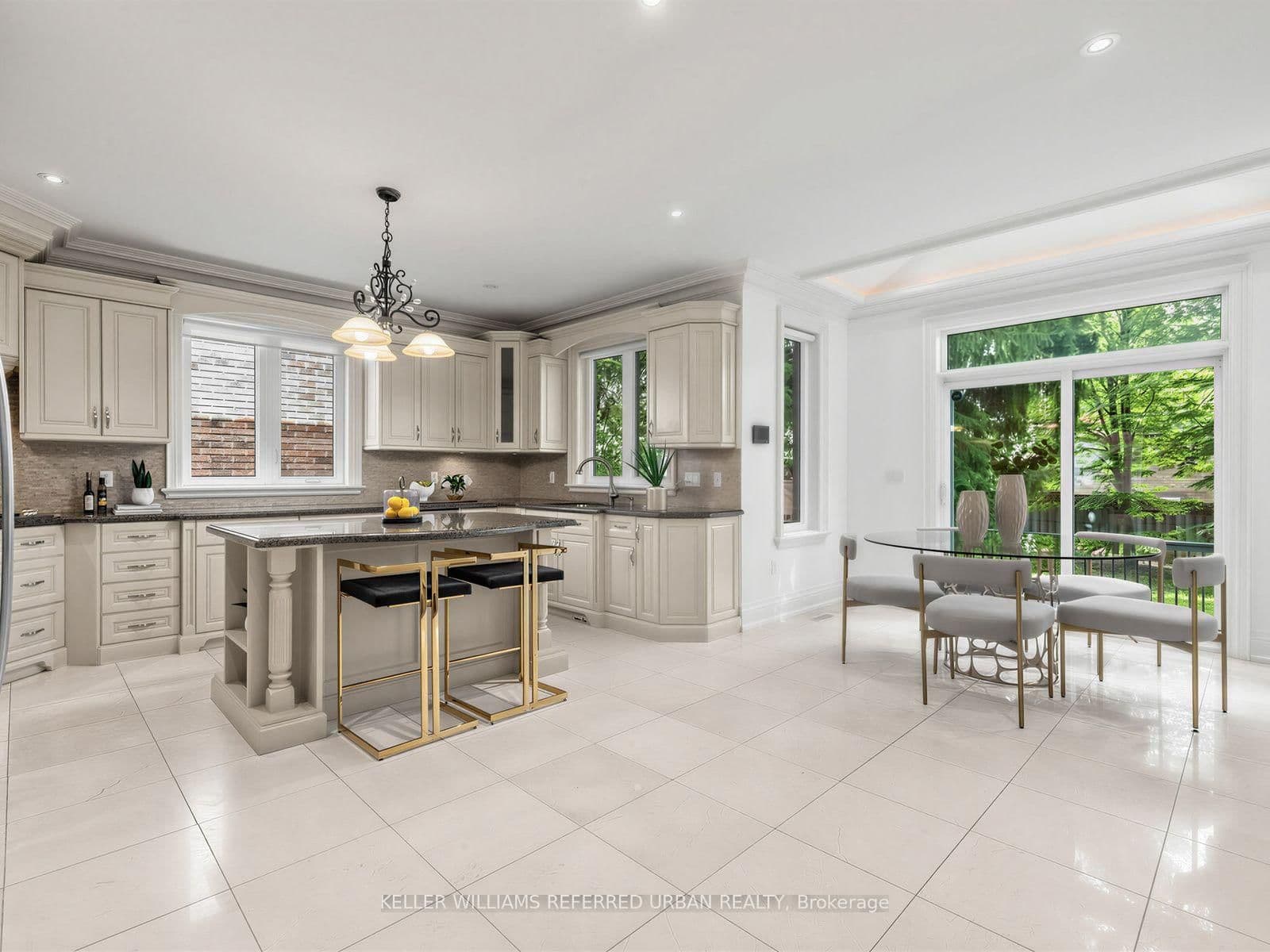 131 Estelle Avenue thumbnail 13