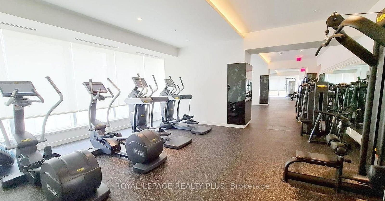 197 Yonge Street, Unit 3509 thumbnail 17